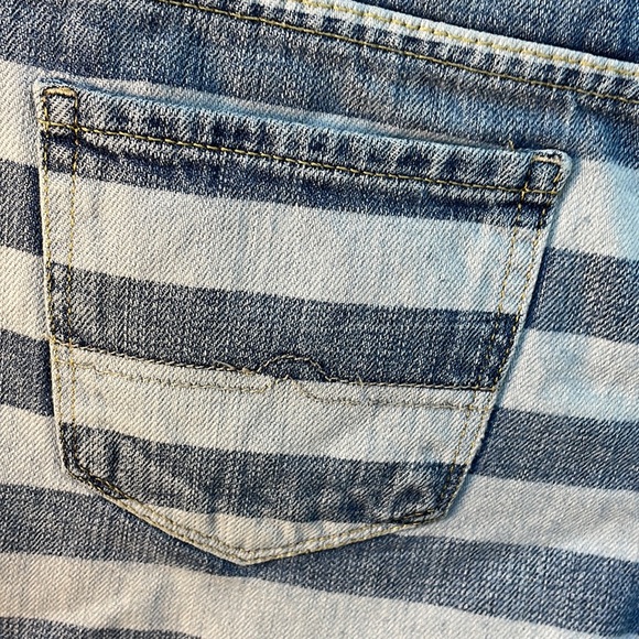 ARIZONA JEAN CO. Stars & Stripes Daisy Dukes Short shorts Distressed - Picture 7 of 12